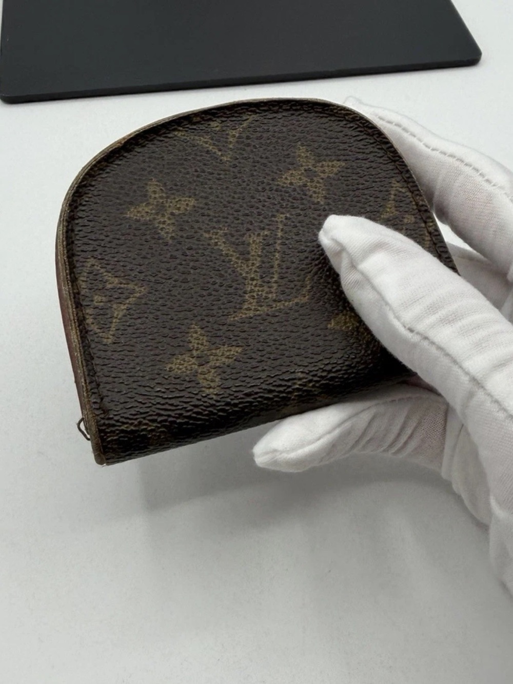 Louis Vuitton Monogram Canvas Coin Pouch - Brown - Picture 10 of 10